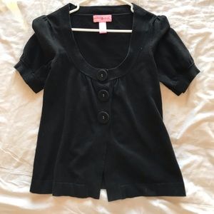 Short sleeved cardigan